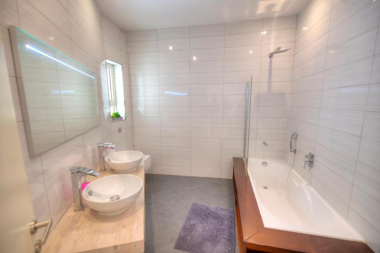 Spacious 4 Bedrooms With Sea View Balcony Goslm-3 Sliema Esterno foto